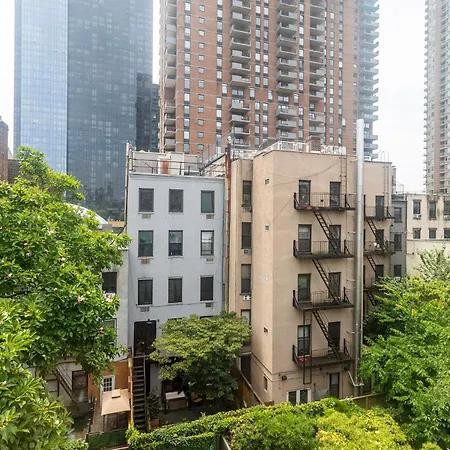 Little Manhattan 5 Min Walk To Times Square Private Bathroom World Cup 2026 Ready-3